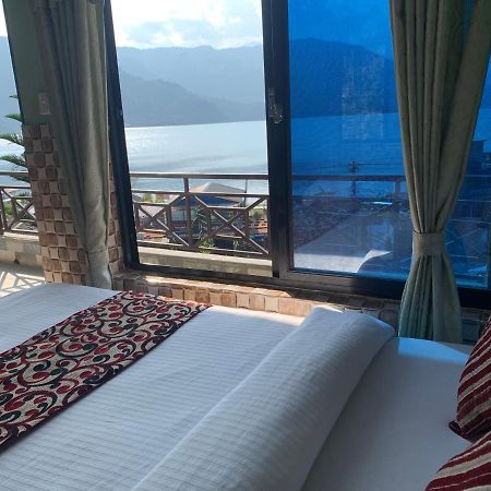 Lake Vision Guesthouse Pokhara Exterior foto